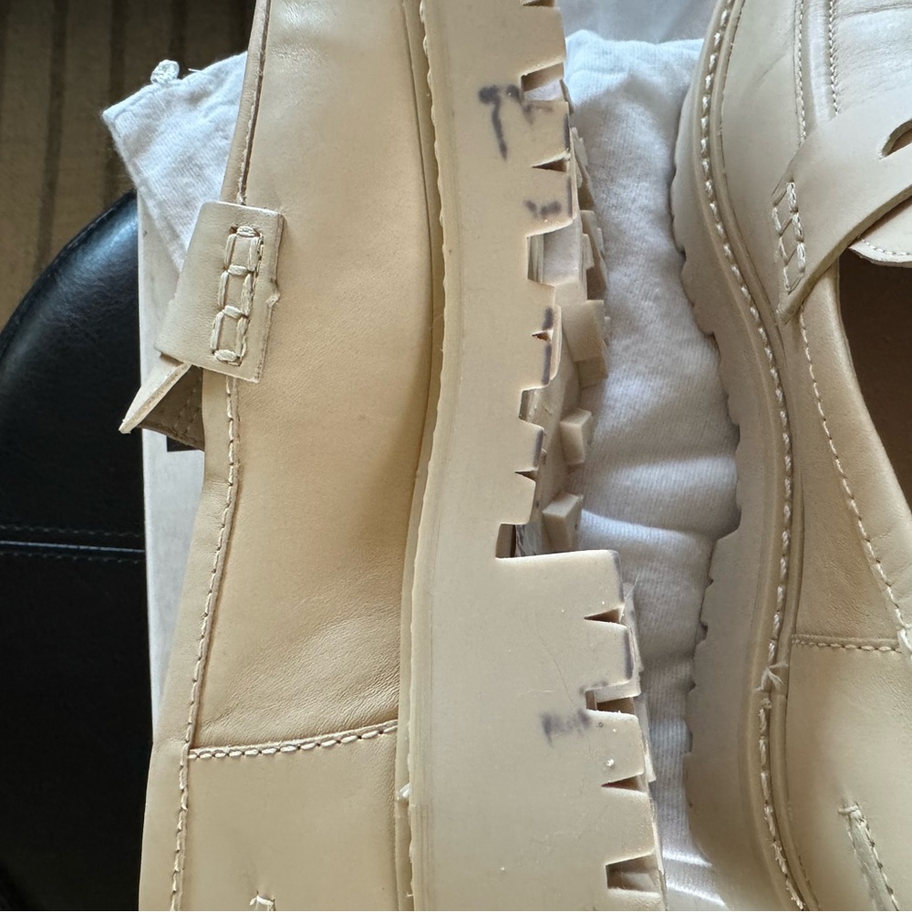 SCHUTZ Cream Loafers